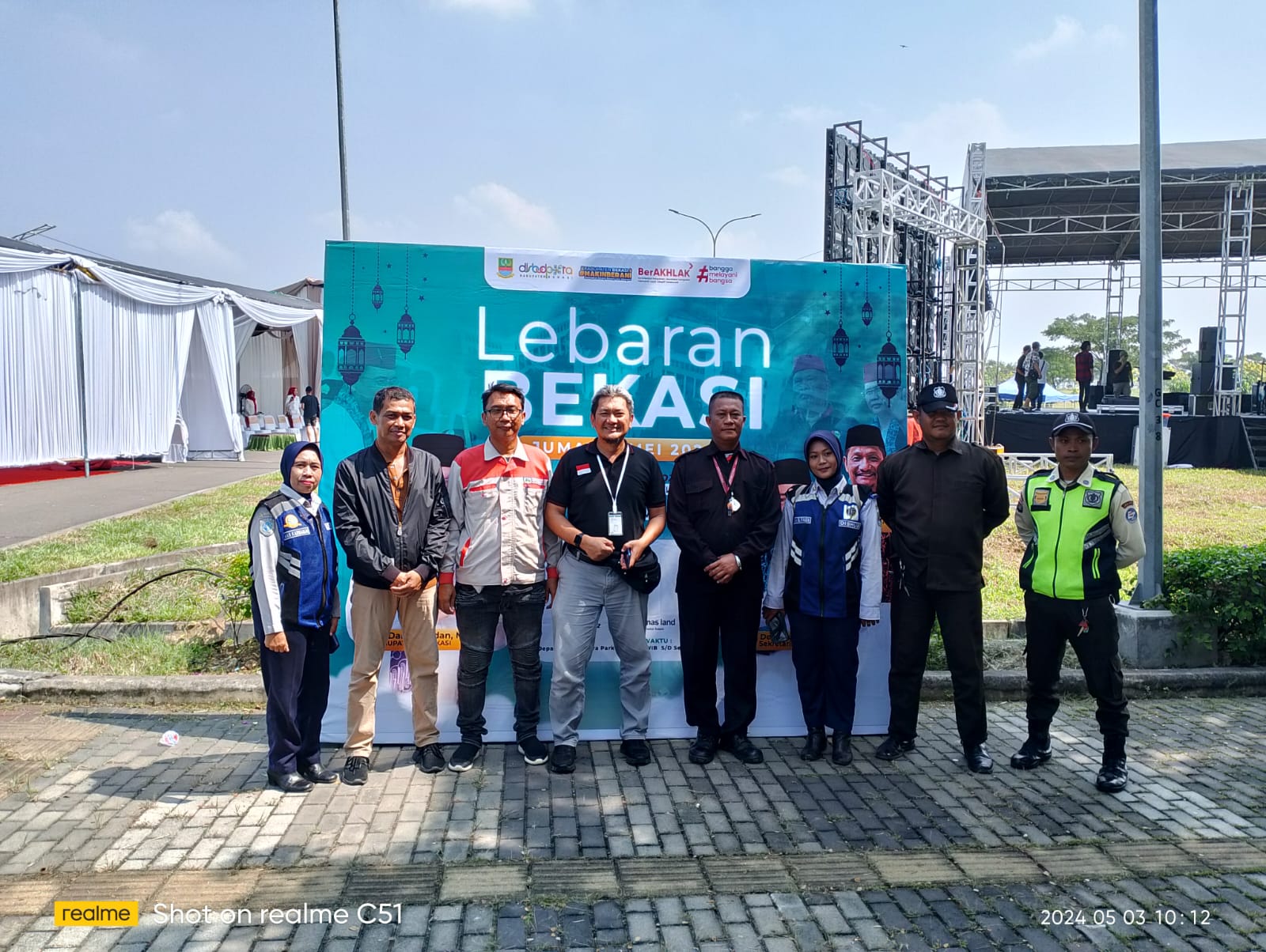 Bantuan acara budaya lebaran Bekasi